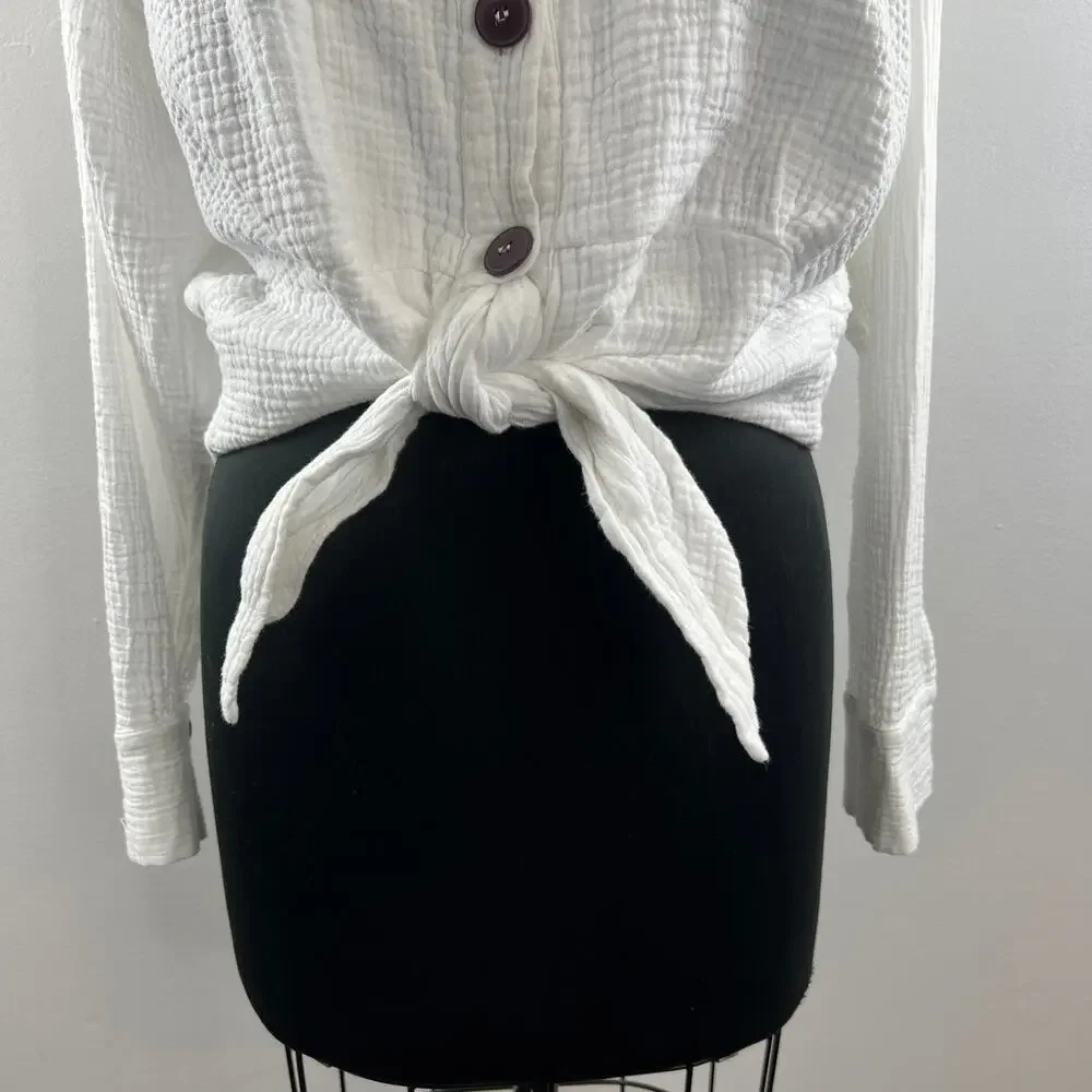 FREE PEOPLE White Cotton Sunstreaks Tie Front Long Sleeve Button-Down Top M?